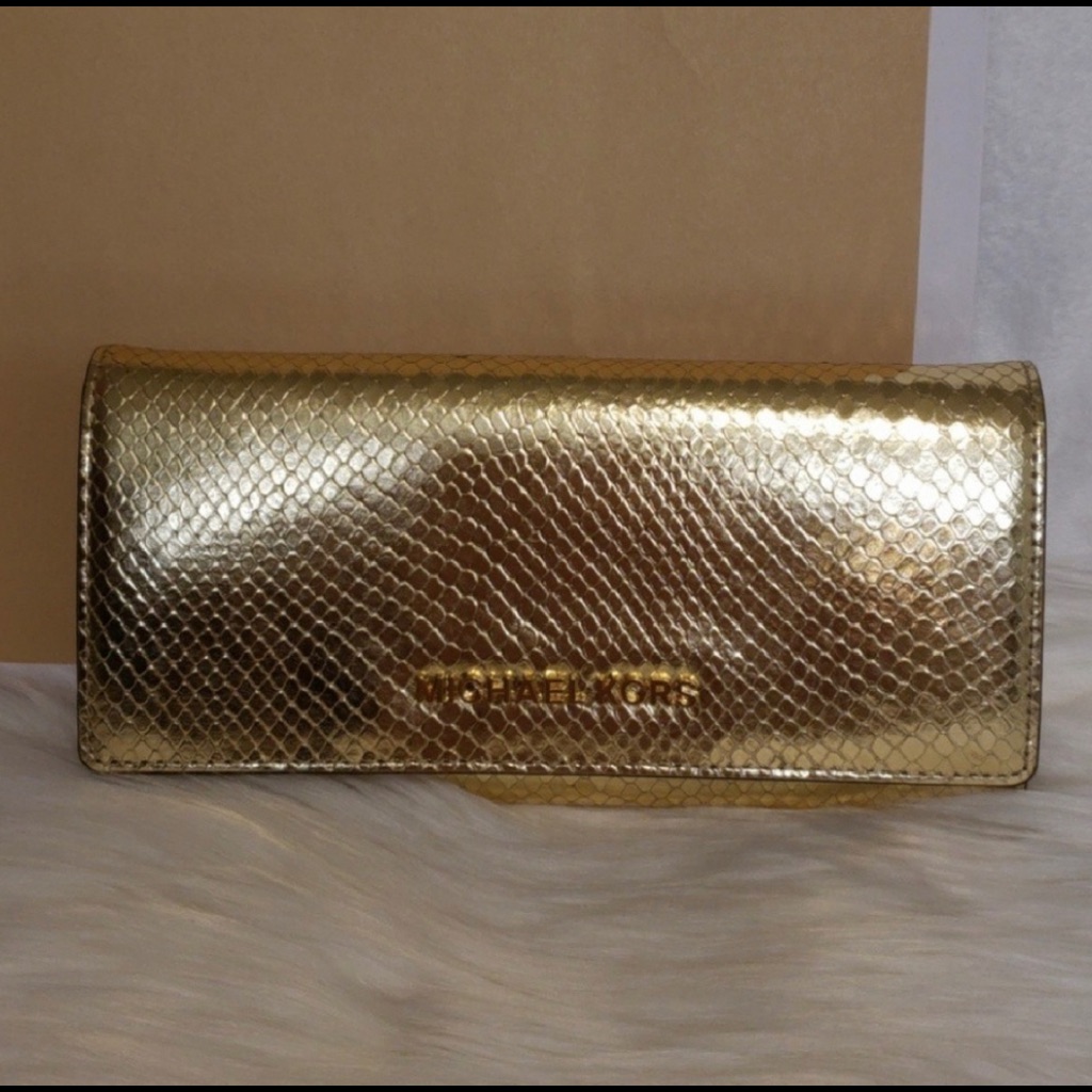 Nwt Michael Kors Gold Wallet